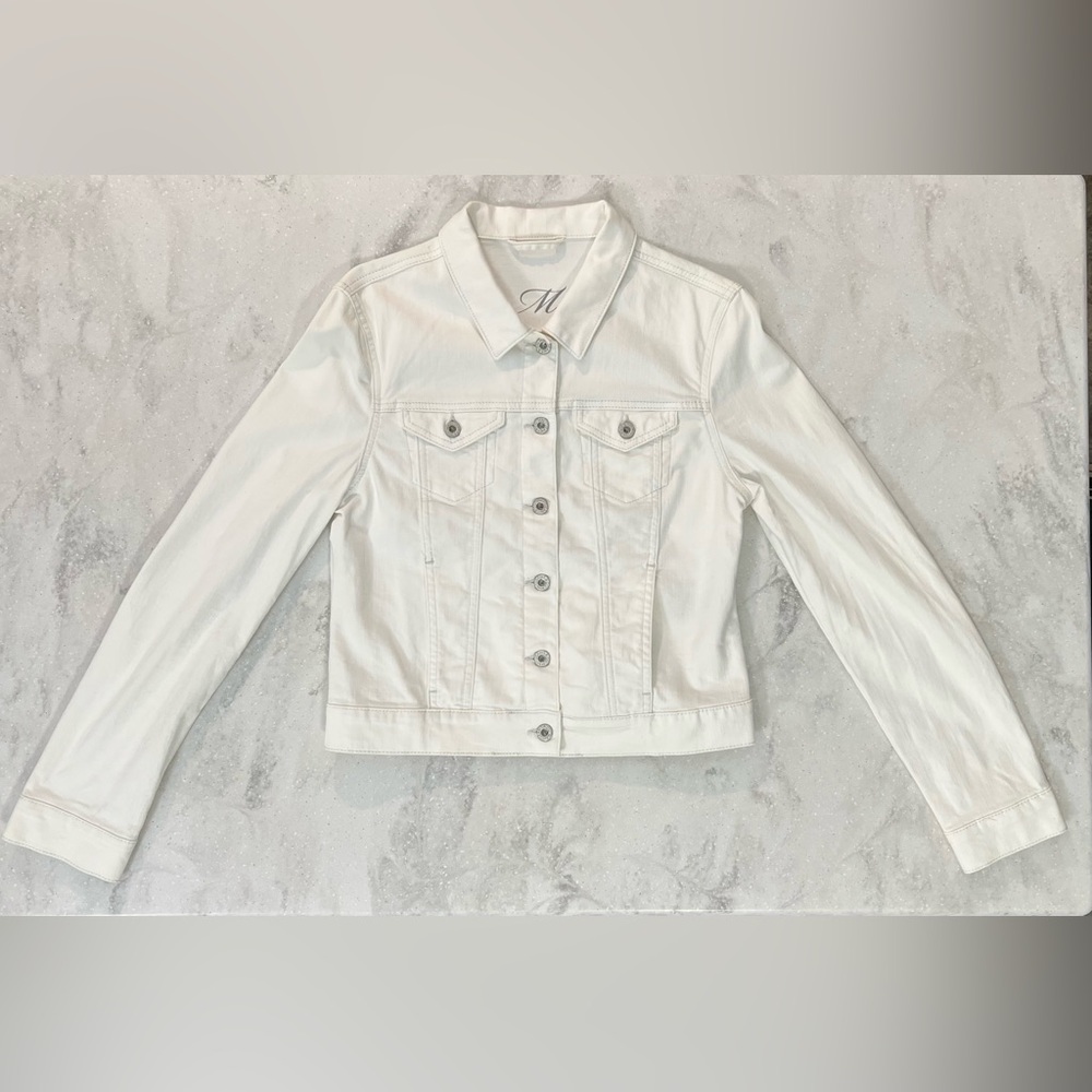LIKE NEW, Mavi Cropped Denim Jacket Size XL, fits like L